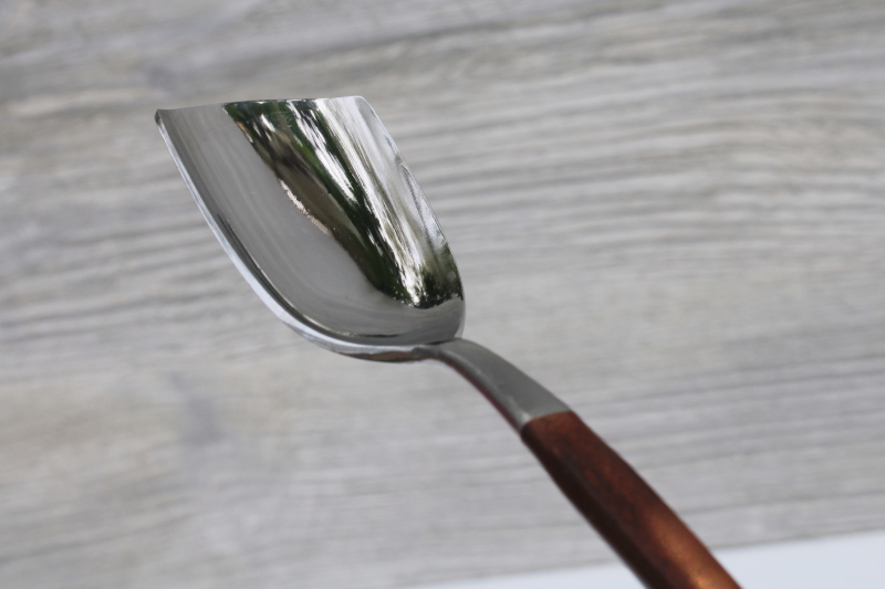 photo of MCM vintage Ekco Eterna Canoe Muffin bonbon spoon or sugar shovel #2