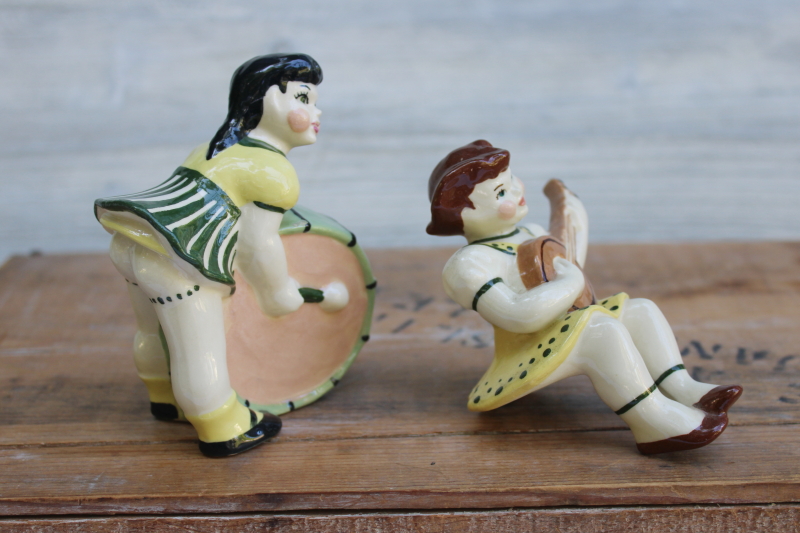 photo of MCM vintage Madison Ceramic Arts studio pottery figurines, girl musicians circus band big drum & banjo #6
