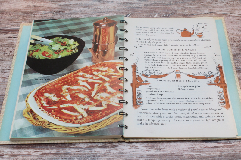 photo of MCM vintage cookbook Betty Crocker's Guide to Easy Entertaining 1st edition, Peter Spier drawings #5