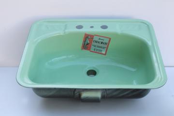 catalog photo of MCM vintage new old stock mint green enamelware sink basin w/ paper label Coralware 