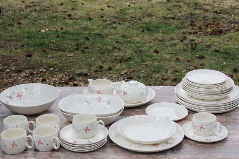 photo of MCM vintage pottery dinnerware set for six, WS George Sierra tan w/ atomic spirograph starburst design #1