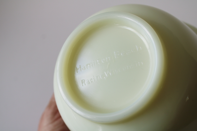photo of MCM vintage uranium green glow yellow custard glass bowl Hamilton Beach mixer bowl w/ spout  #3