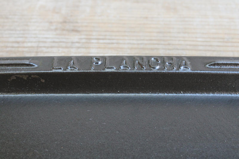 photo of Made in France Staub enameled cast iron La Plancha double burner griddle #5