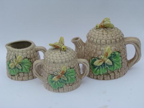 photo of Made in Japan vintage ceramic beehive tea set, teapot, cream & sugar w/ bees #1