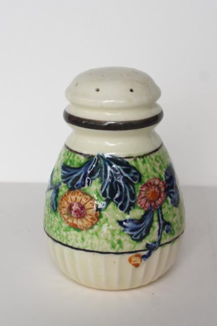 photo of Made in Japan vintage majolica style sugar or salt shaker, tiny daisy or chrysanthemum #1