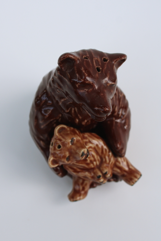 photo of Madison Ceramic Arts vintage pottery salt & pepper shakers, brown grizzly bear figurines mama bear & cub  #8