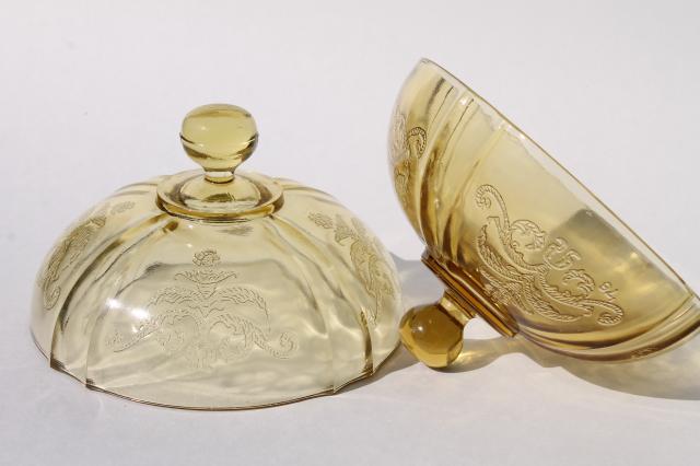 photo of Madrid / Recollection pattern yellow amber depression glass round butter dish dome covers #7