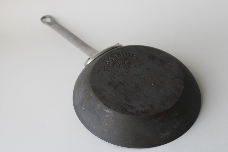 photo of Magnalite GHC USA aluminum 8 inch frying pan or small skillet good used condition  #2