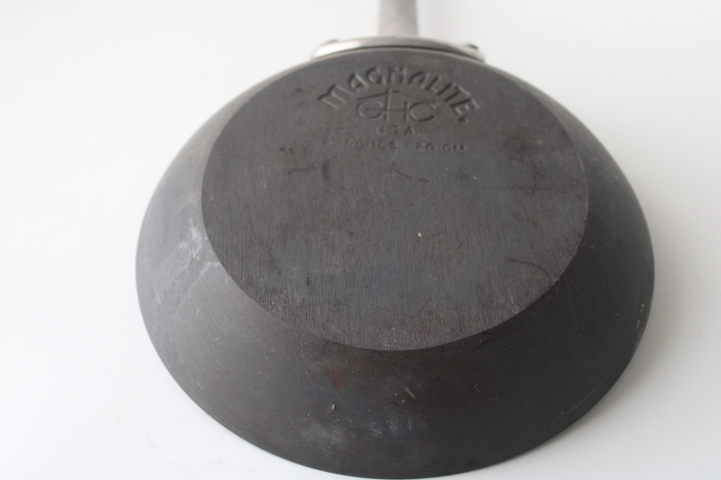 photo of Magnalite GHC USA aluminum 8 inch frying pan or small skillet good used condition  #3