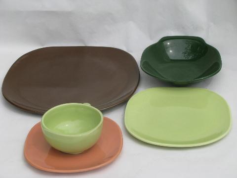 photo of Main Street vintage mid-century modern pottery for 4, mod colors #2