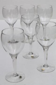 catalog photo of Mexican glass wine glasses w/ original labels, never used vintage stemware set