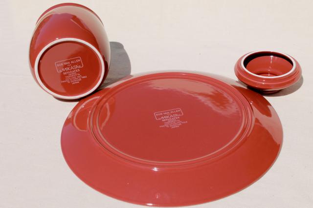 photo of Mikasa Separates Bob Van Allen, solid color terracotta cracker jar & serving plate set #6