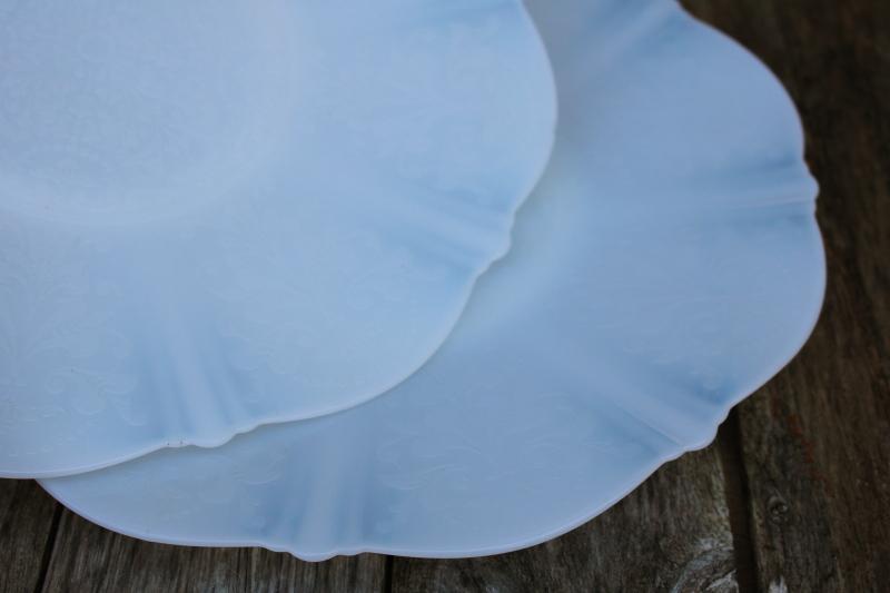 photo of Monax opalescent milk glass, depression vintage American Sweetheart dinner plates #5