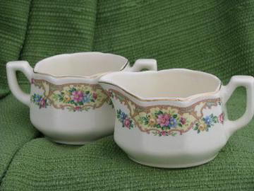 catalog photo of Mt. Clemens pottery Mount Clemens Mildred, small creamer and sugar set