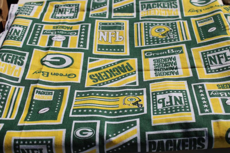 photo of NFL Green Bay Packers print cotton fabric for sports fan gear, craft sewing #2