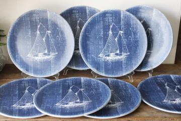 catalog photo of Nautica Home melamine dinner plates set of 8 blue & white sailboat drawing coastal summer dinnerware 