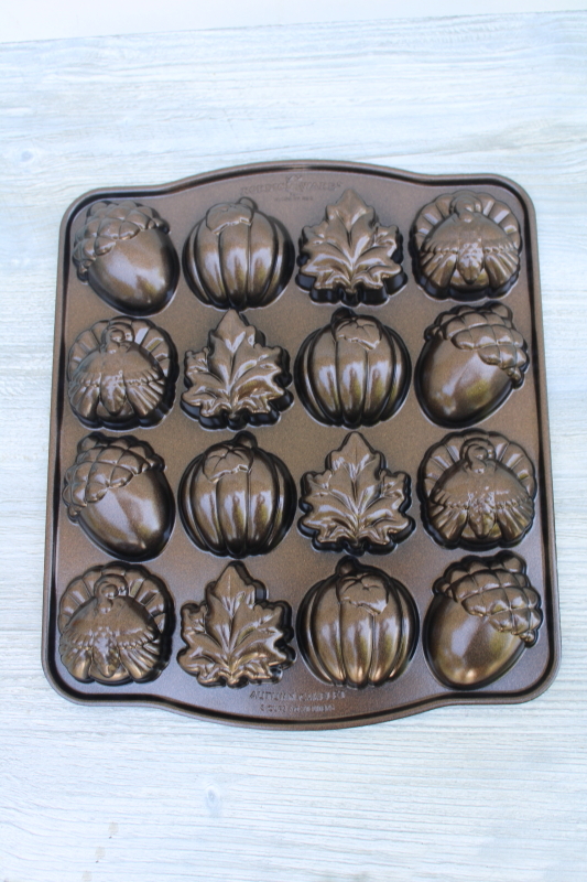 photo of Nordic Ware cast metal cake pan Autumn Cakelet mini cakes bronze non-stick finish #1