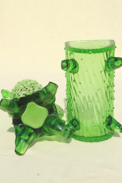 photo of Northwood old well pump & trough pattern pressed glass, green glass vase & planter #8