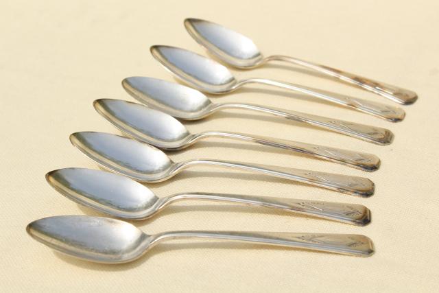 photo of Nuart art deco 1930s vintage silver plate flatware, Wm A Rogers teaspoons #3