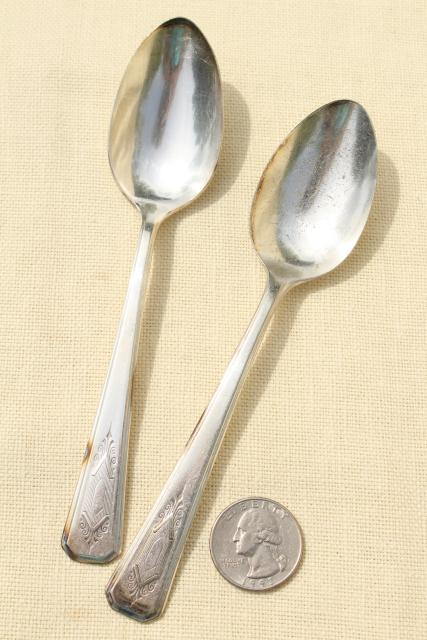 photo of Nuart art deco 1930s vintage silver plate flatware, Wm A Rogers teaspoons #4