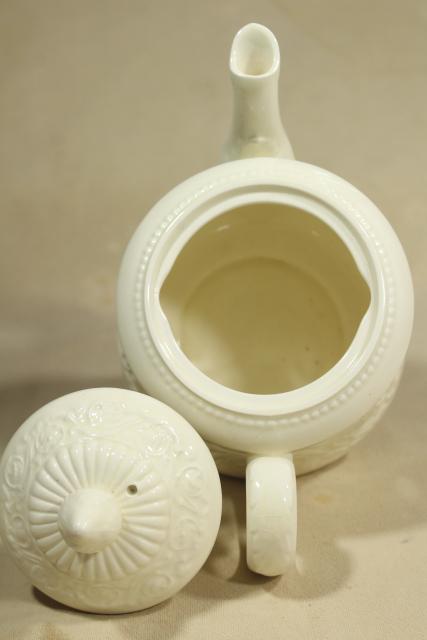 photo of Old Patrician Wedgwood creamware embossed ivory china tea pot, mid-century vintage #8