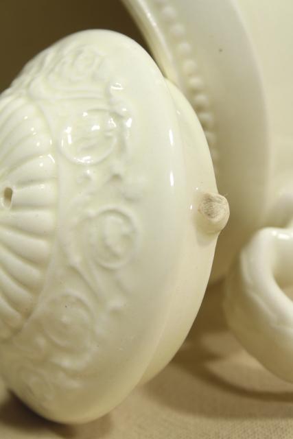 photo of Old Patrician Wedgwood creamware embossed ivory china tea pot, mid-century vintage #9