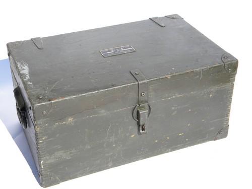 photo of Old WWII US Army Signal Corps wood dovetailed instrument chest #1