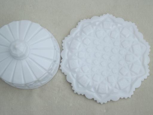 photo of Old quilt Westmoreland milk glass cheese plate or round covered butter dish #4