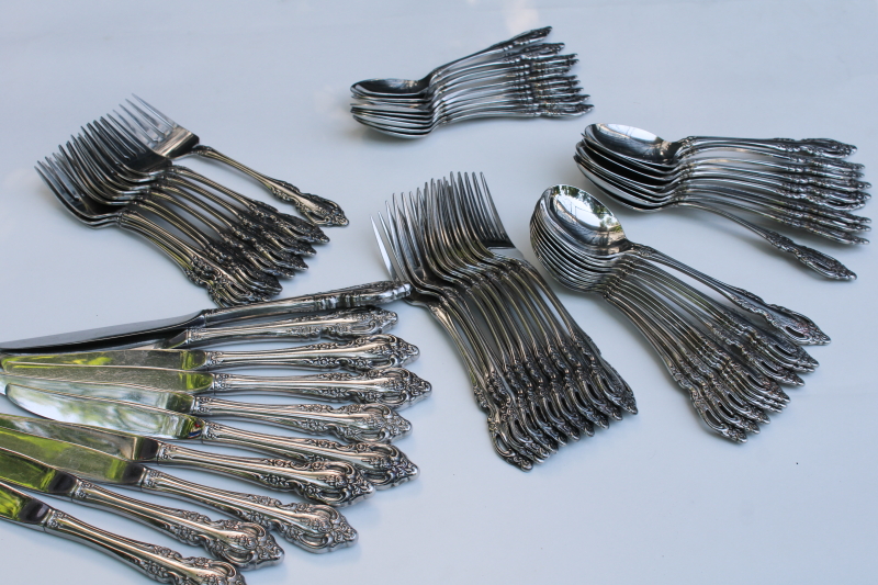 photo of Oneida Brahms stainless flatware set, service for 10, 60 pieces forks & knives round bowl, soup, teaspoons #3