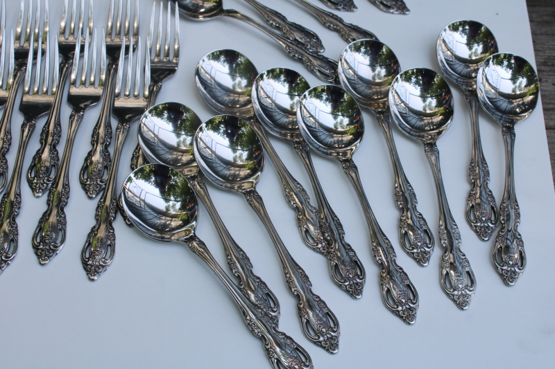 photo of Oneida Brahms stainless flatware set, service for 10, 60 pieces forks & knives round bowl, soup, teaspoons #5