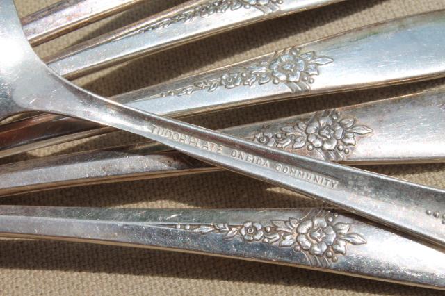 photo of Oneida Community silver Tudor plate Fantasy pattern silverware, 1940s vintage flatware #9