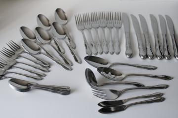 catalog photo of Oneida Homestead pattern stainless flatware set, complete service for 6 w/ serving pieces, never used 