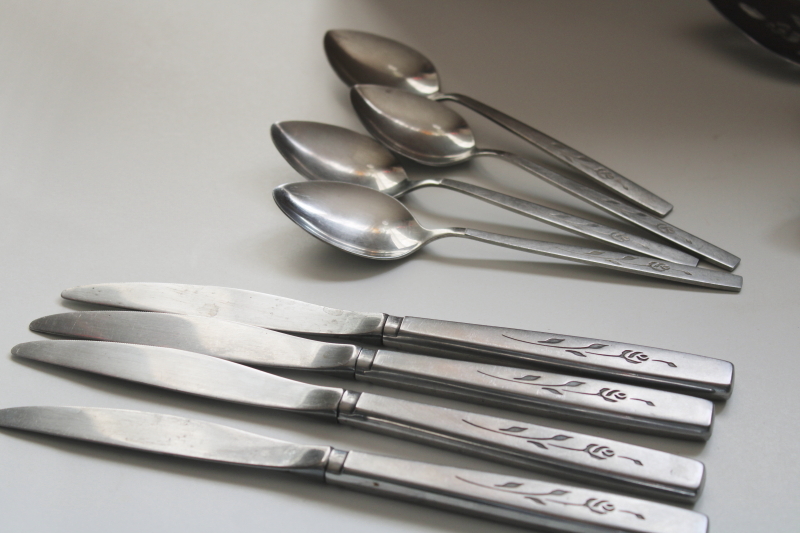 photo of Oneidacraft Deluxe Stainless 1960s vintage Capistrano burnished rose pattern flatware #8