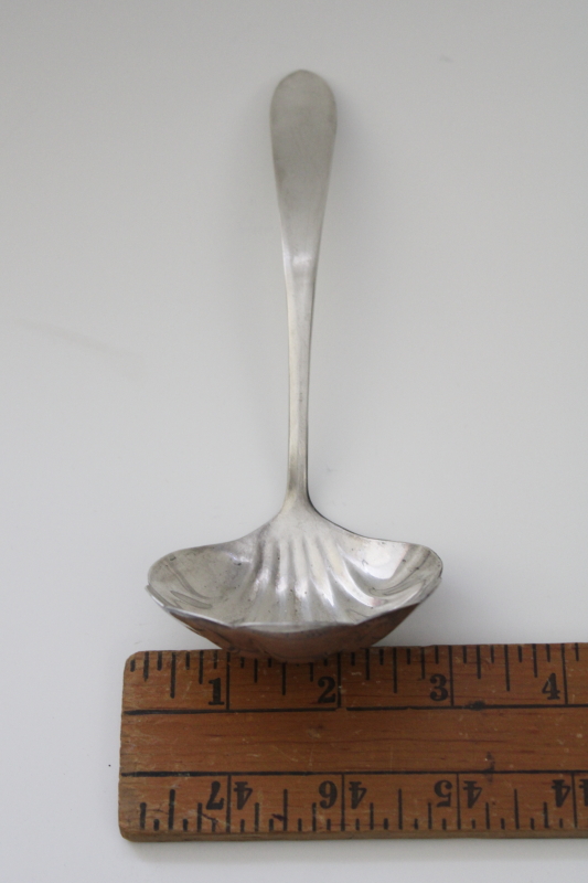 photo of Original Wm Rogers vintage silver plate cream or sauce ladle w/ scallop shell shape #3