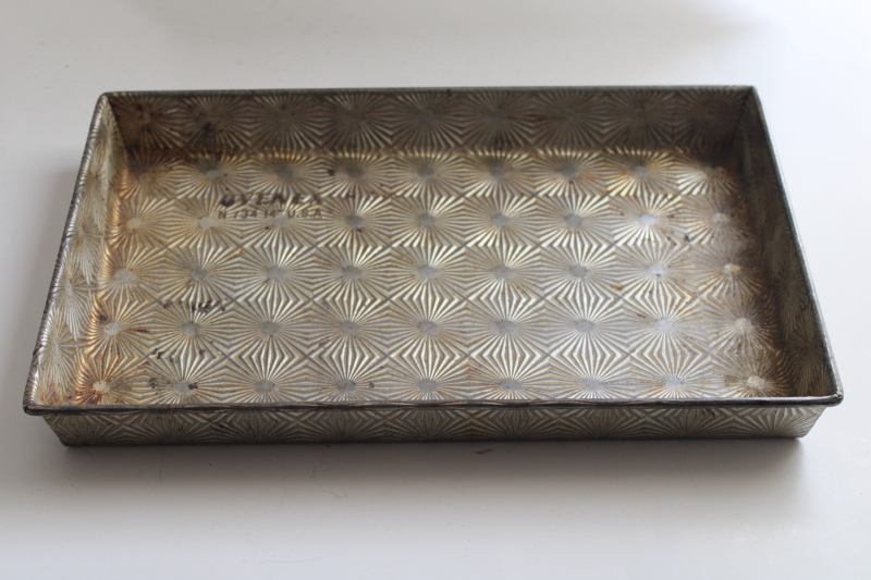 photo of Ovenex N34 starburst texture rectangular baking pan, 1930s 40s vintage kitchenware #1