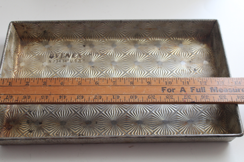 photo of Ovenex N34 starburst texture rectangular baking pan, 1930s 40s vintage kitchenware #2