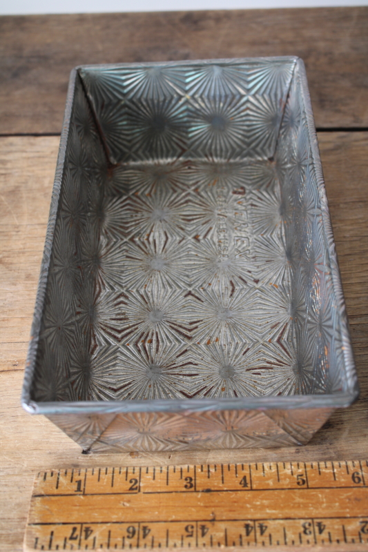 photo of Ovenex starburst pattern bread loaf pan 1 1/2 lb size vintage baking pan #4