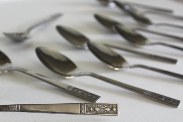 photo of Oxford Hall 69 stainless flatware, fleur de lis pattern teaspoons vintage 60s 70s Korea #1