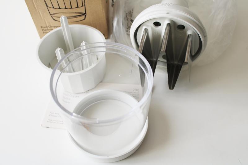 photo of Pampered Chef food chopper & manual unused in original box #3