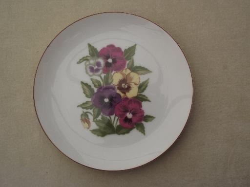 photo of Pansy Bouquet porcelain dessert plates set, Sheffield Garden Club china #2