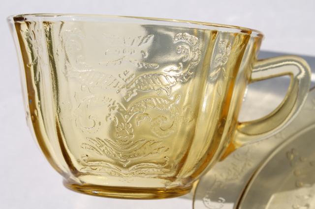 photo of Patrician pattern vintage yellow depression glass tea cups & saucers set of 8 #5