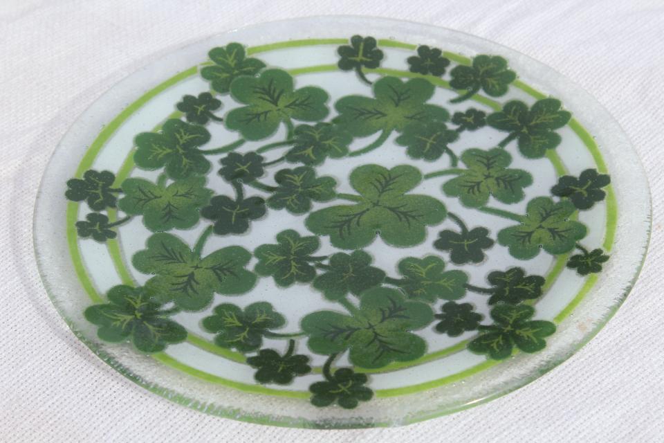 photo of Peggy Karr glass platter or plate, shamrocks green clover serving tray #3