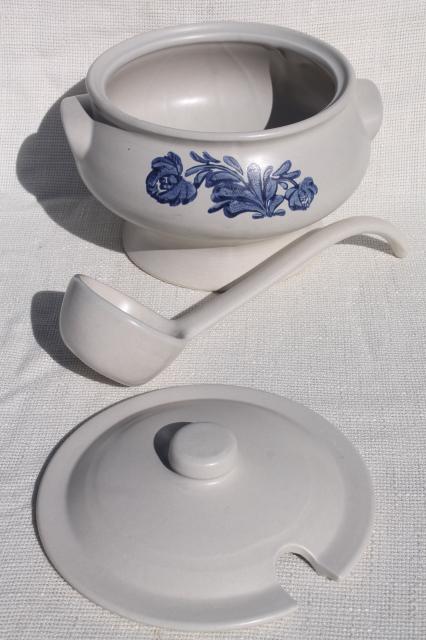 photo of Pfaltzgraff Yorktowne soup tureen w/ ladle, blue & white pottery covered serving bowl #3