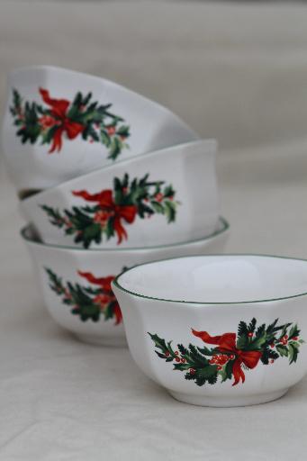 photo of Pfaltzgraff holiday heritage ramekin bowls, Christmas holly & red ribbons #1