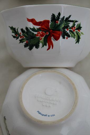 photo of Pfaltzgraff holiday heritage ramekin bowls, Christmas holly & red ribbons #5