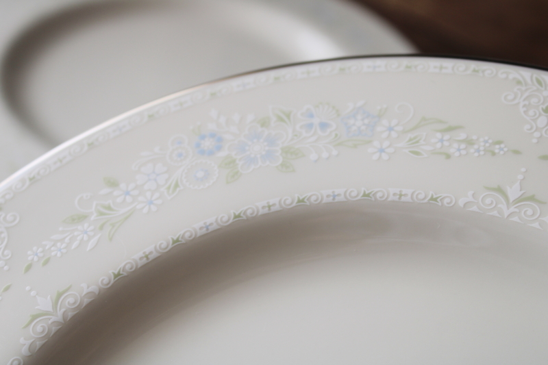 photo of Pickard Serenity vintage ivory china dinner plates set of 8, platinum trim floral #6