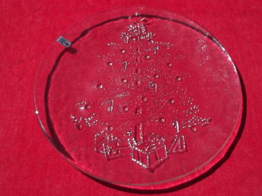 photo of Pilgrim glass Christmas tree holiday cake plate or round serving tray #1