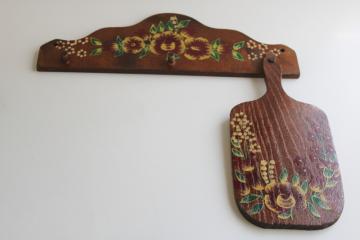 catalog photo of Polish folk art hand painted wood peg rack & wood board, vintage kitchen decor 