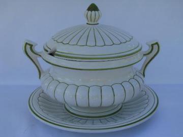 catalog photo of Portugese pottery, huge vintage hand-painted soup tureen, lime green & white