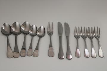 catalog photo of Pottery Barn PBN7 stainless flatware, estate lot gently used silverware